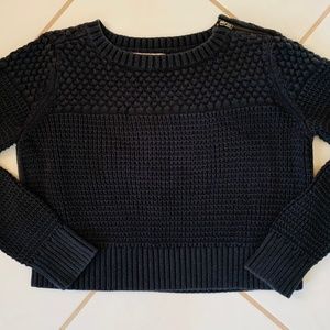 Banana Republic/Black Cable Sweater/Small